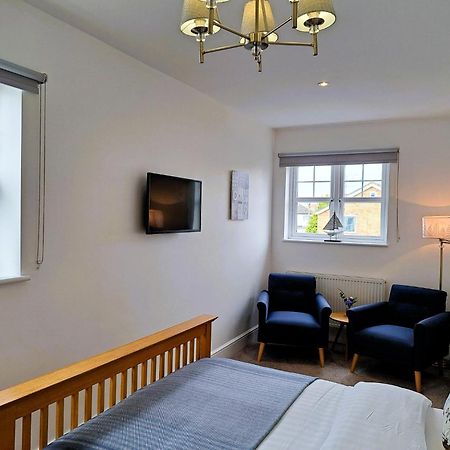 Viva Guest House Клактън он Сий Стая снимка